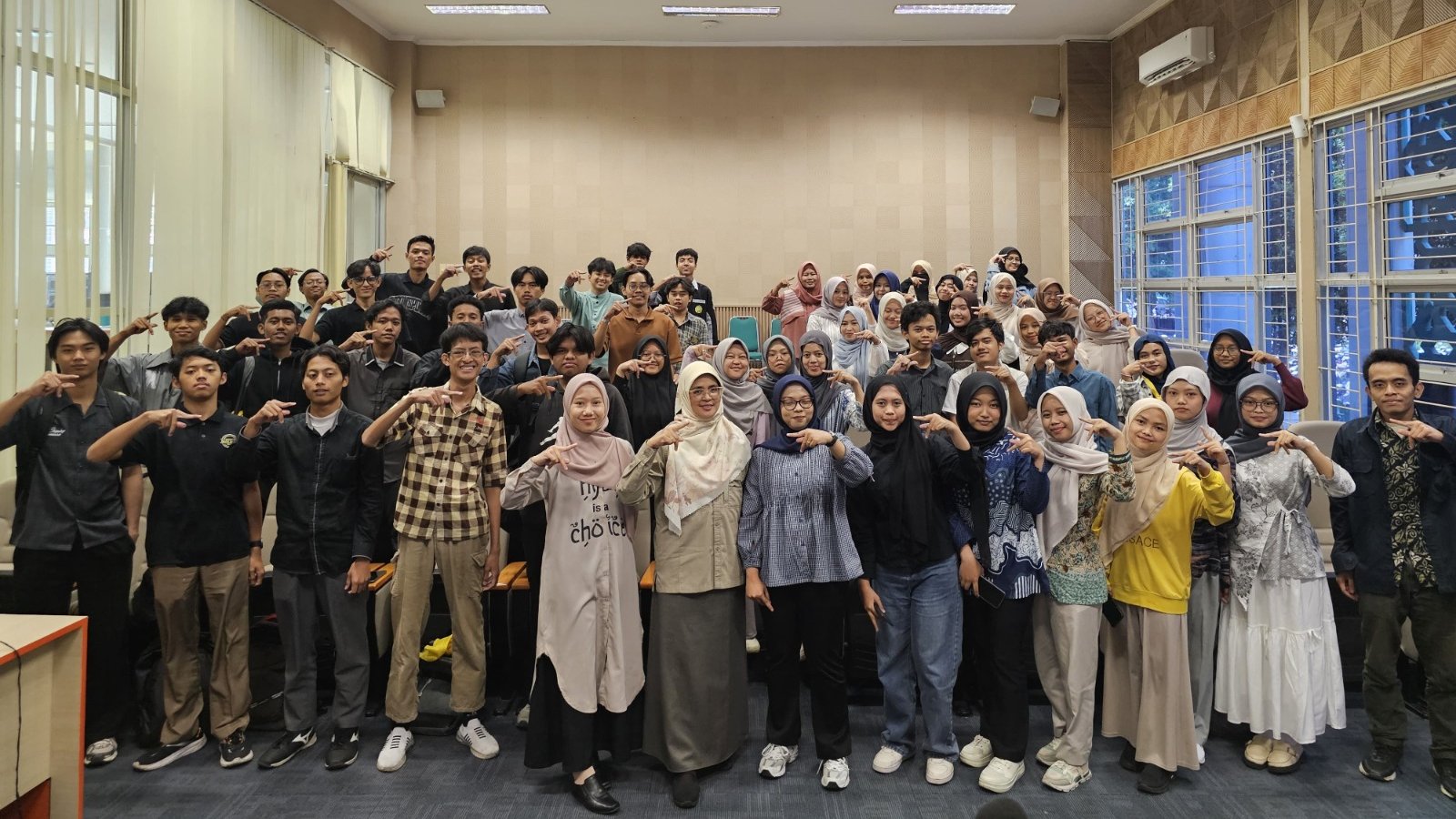 Kuliah Dosen Praktisi: Aplikasi Metode Fisika dalam Pengujian Tanpa Merusak (NDT)