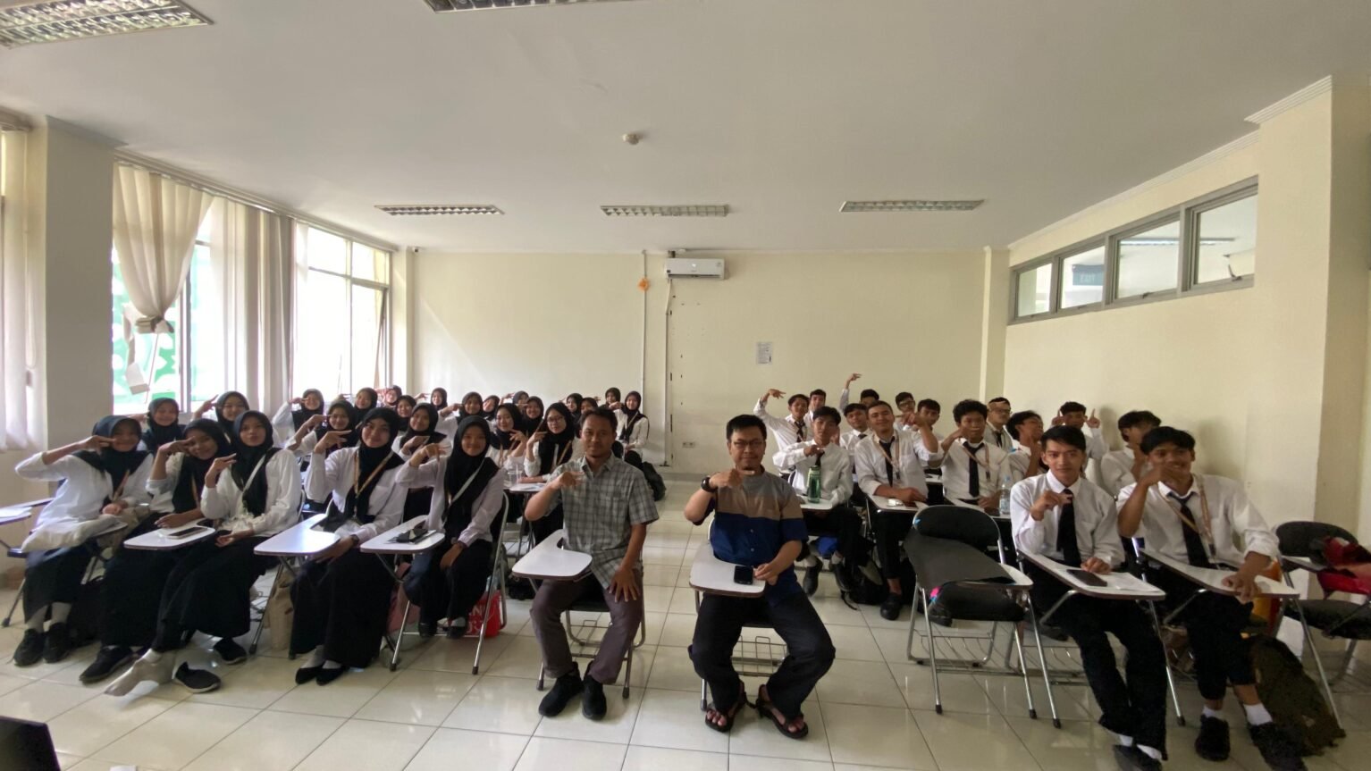PBAK Mahasiswa Baru Fisika Angkatan 2024